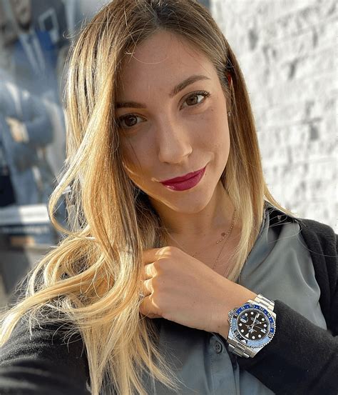 Leicht Perling : r/WomenWithWatches